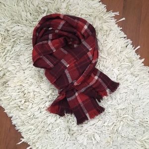 Hollister Blanket Scarf